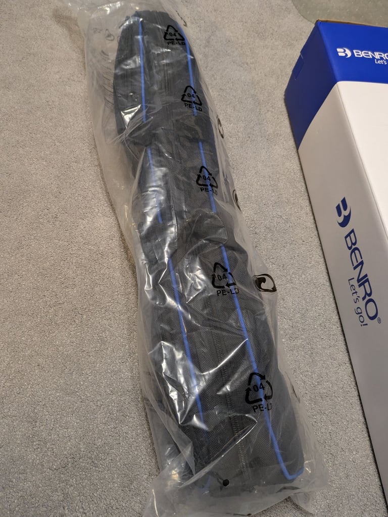 BENRO TWD18ABWH4B Wild Series Aluminium Tripod Kit