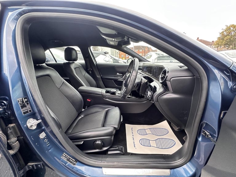 2019 Mercedes-Benz A-Class 1.3 A180 Sport (Executive) 7G-DCT Euro 6 (s/s) 5dr HATCHBACK Petrol Au...