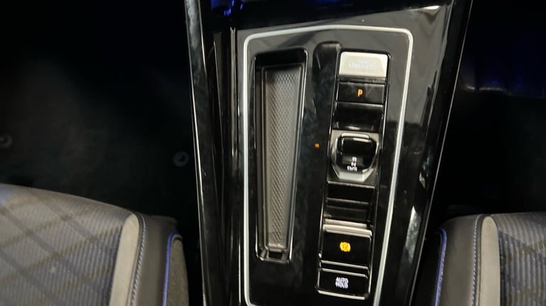 2023 Volkswagen Golf 2.0 TSI 320 R 4Motion 5dr DSG Hatchback Petrol Automatic