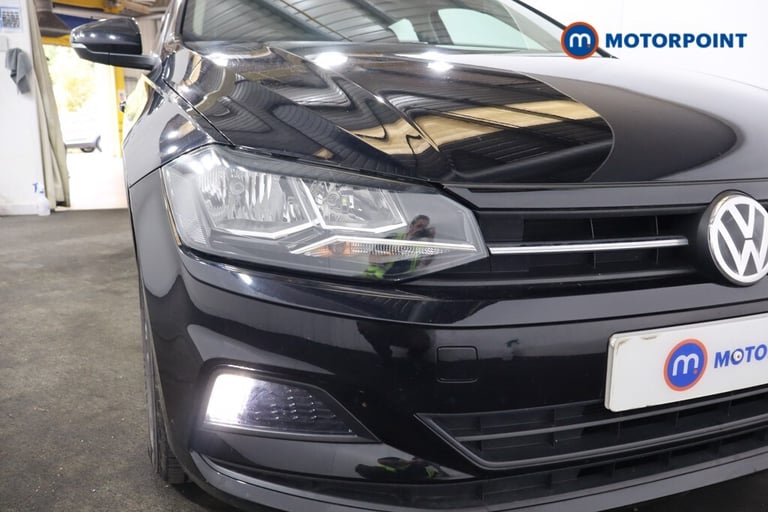 2018 Volkswagen Polo 1.0 TSI 95 SE 5dr Hatchback Petrol Manual
