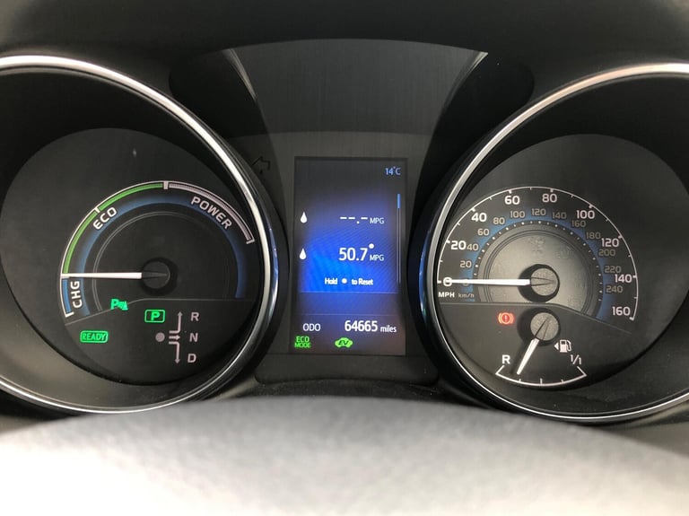 2015 Toyota Auris 1.8 Hybrid Excel TSS 5dr CVT ESTATE PETROL/ELECTRIC Automatic
