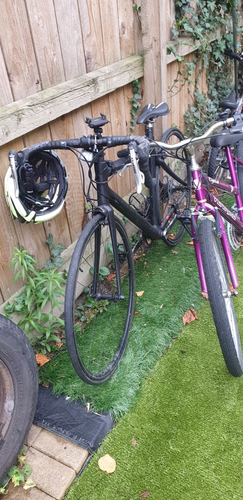 Ridgeback Velocity Hybrid Bike - Excellent Condition
