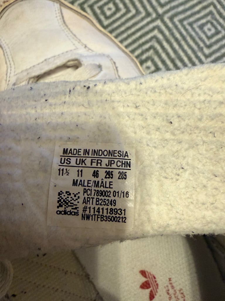 Adidas Samba size 11