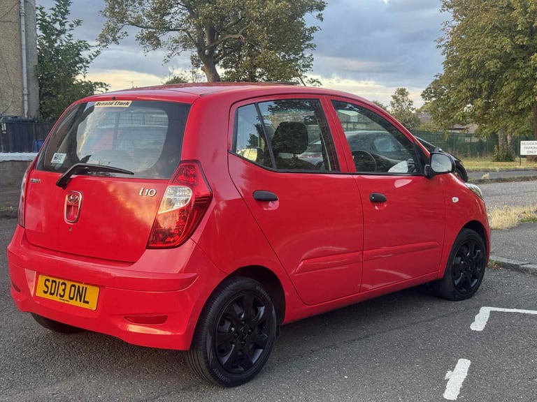 Hyundai, I10, Hatchback, 2013, Manual, 1248 (cc), 5 doors full years mot tax only 20£ years 