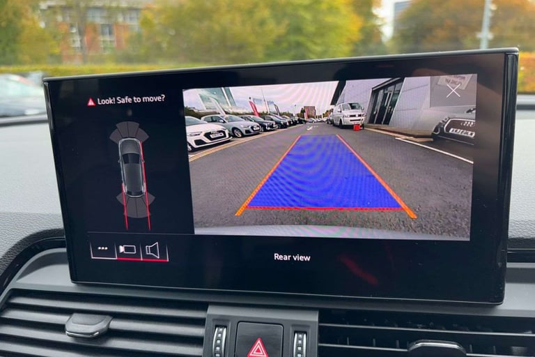 2022 Audi Q5 40 TDI Quattro S Line 5dr S Tronic SUV Diesel Automatic