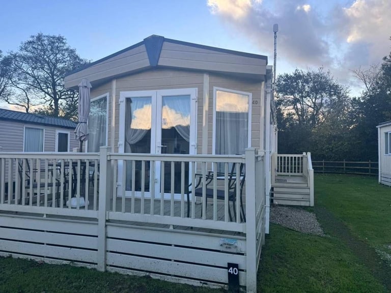 Pemberton Marlow in Devon  - Lodge / Caravan 
