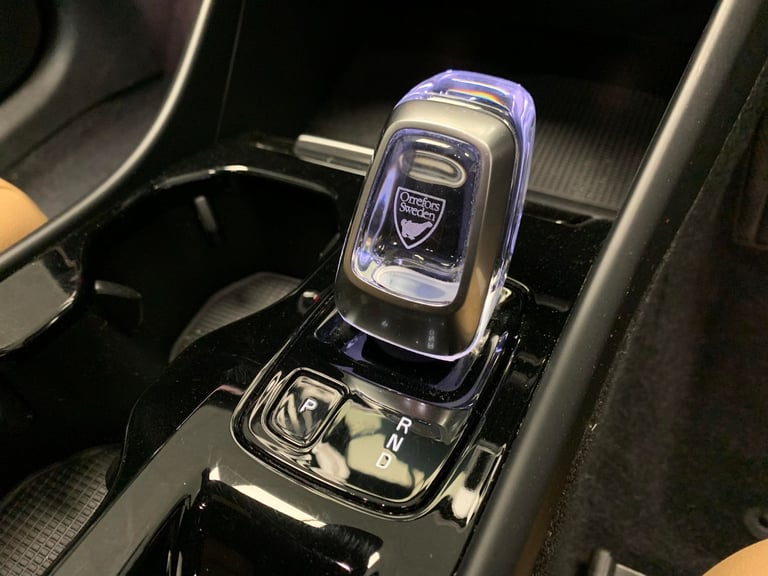 2020 Volvo XC40 2.0 T5 Inscription SUV 5dr Petrol Auto AWD Euro 6 (s/s) (247 ps) - INTELLIS Suv P...