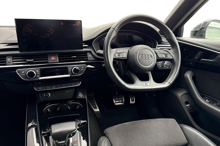 2021 Audi A4 2.0 TDI 35 Black Edition S Tronic Euro 6 (s/s) 4dr Saloon DIESEL Automatic
