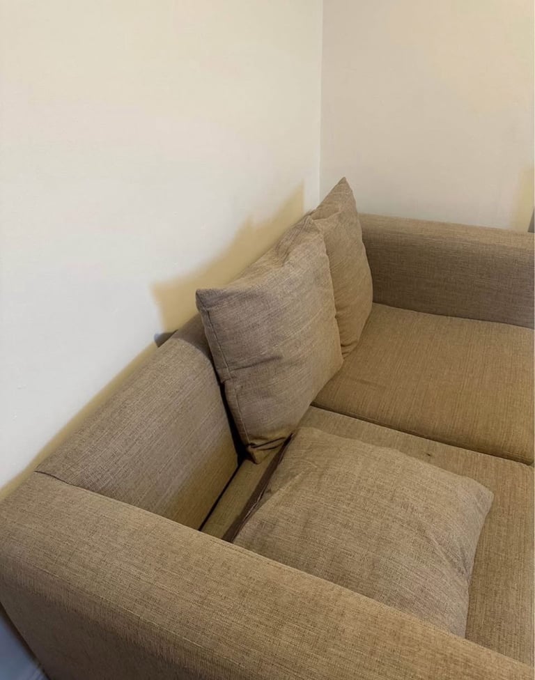 2 seater settee