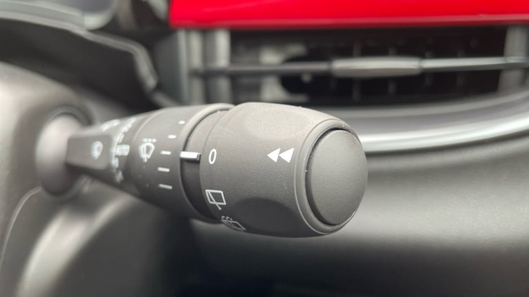 2025 Fiat 600 1.2 MHEV SUV 5dr Petrol Hybrid e-DCT Euro 6 (s/s) (100 ps) SUV Hybrid Automatic