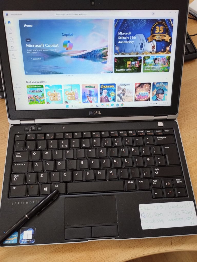 Dell laptop. Windows 11. Full Microsoft Office, 16GB RAM, i5 CPU, 240GB SSD, HDMI, WebCam.