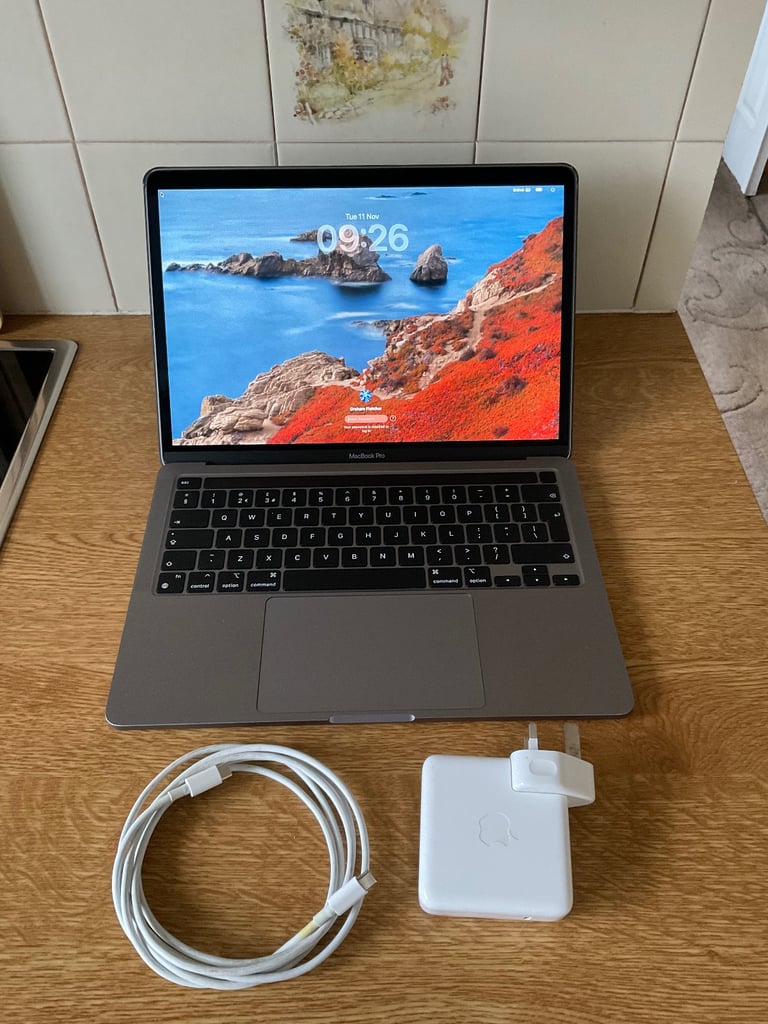 MacBook Pro 13.3” M2 2022