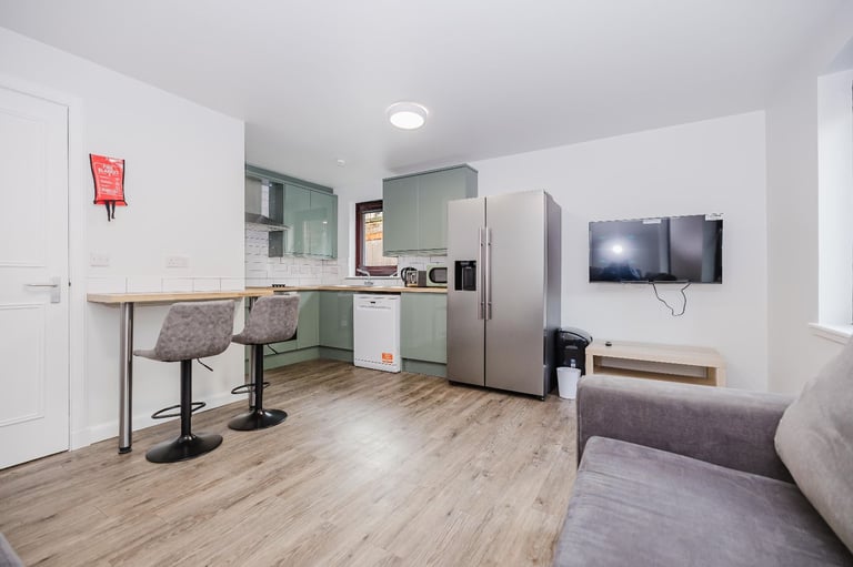 Recently refurbished, 4-bedroom, HMO flat in Fountainbridge – available soon