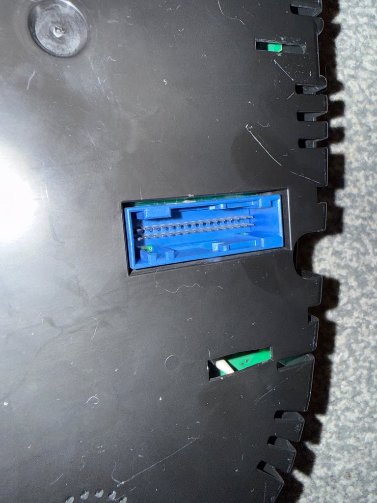 VW Passat 2010 Dashboard Komfort Speedometer