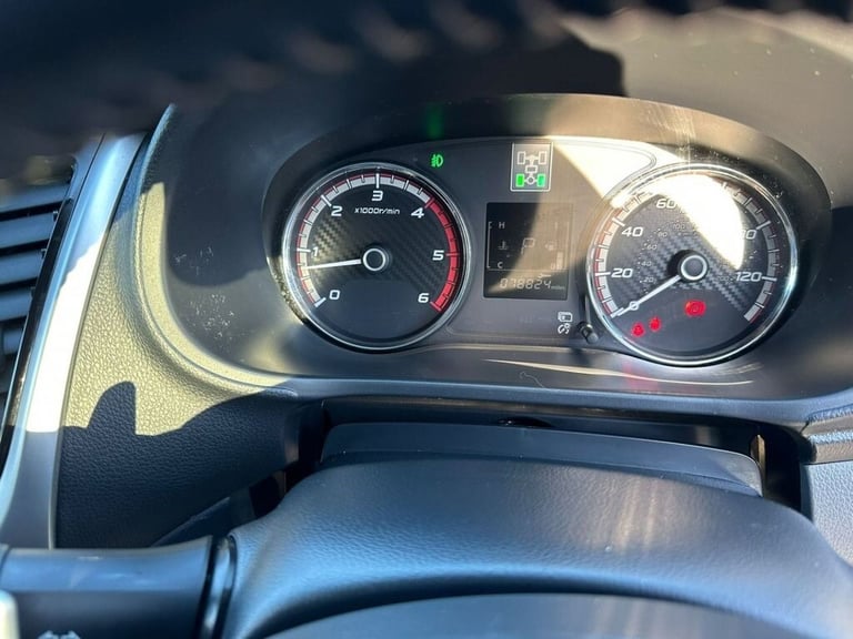 2019 Mitsubishi L200 2.4 DI-D 4WD WARRIOR DCB 178 BHP PICK UP Diesel Automatic