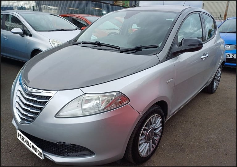 CHRYSLER Ypsilon 2012 1.2 SE Hatchback 5dr Petrol Manual Euro 5