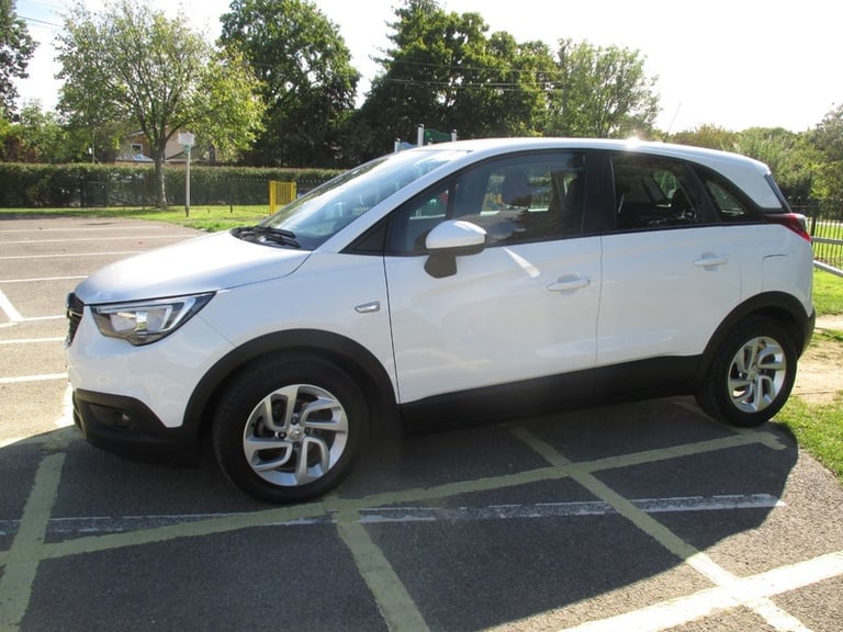 Vauxhall Crossland X SE