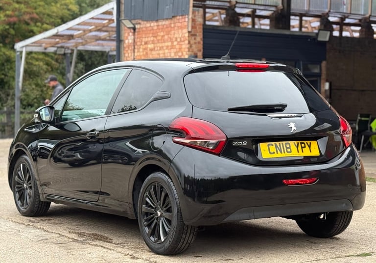2018 Peugeot 208 1.2 PureTech Black Edition Euro 6 3dr Petrol
