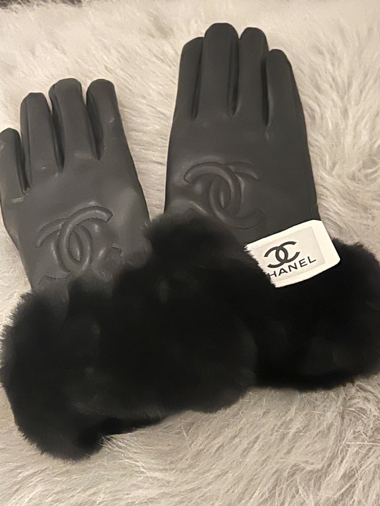 Chanel gloves