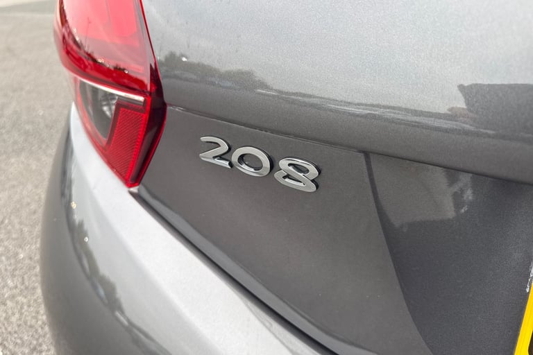2019 Peugeot 208 1.2 PureTech 82 Tech Edition 5dr [Start Stop] HATCHBACK PETROL Manual