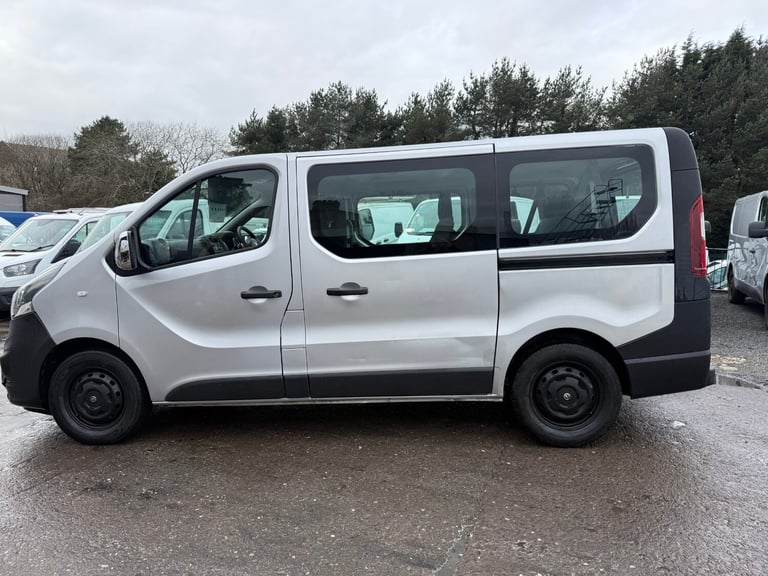 2016 Vauxhall Vivaro 2900 1.6CDTI 95PS ecoFLEX H1 Combi 9 Seat MPV Diesel Manual