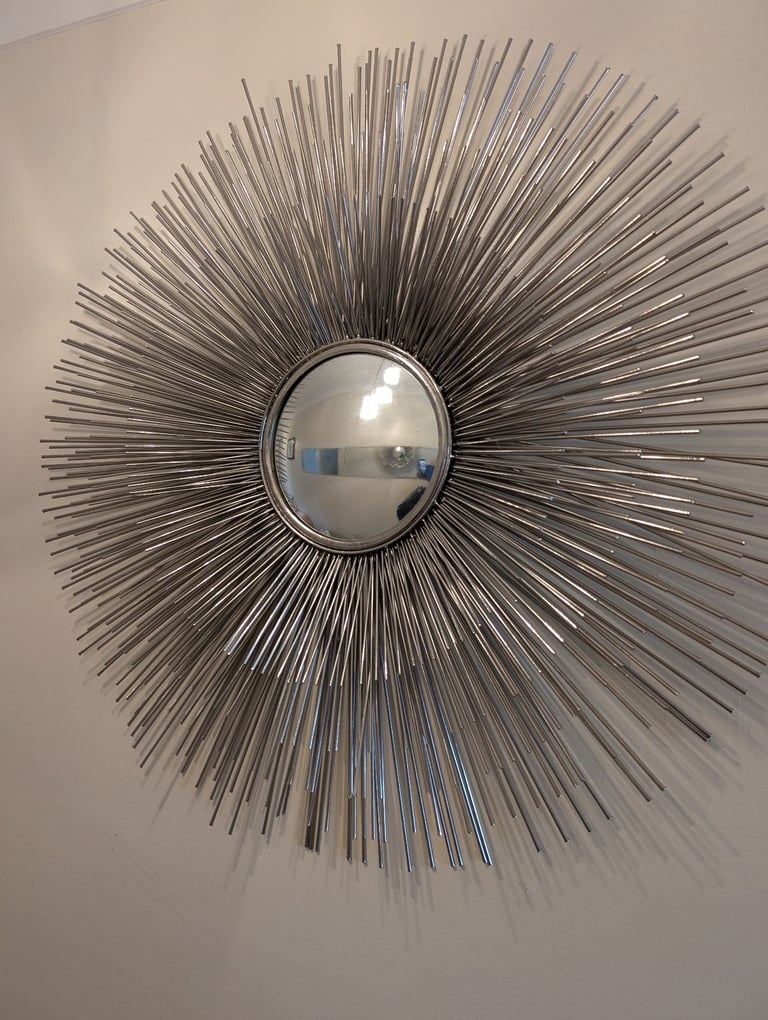 Gorgeous Decorative Sunburst Design Wall Mirror Priced To Sell