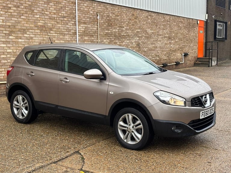 2010 Nissan Qashqai 1.5 dCi Acenta 5dr HATCHBACK Diesel Manual