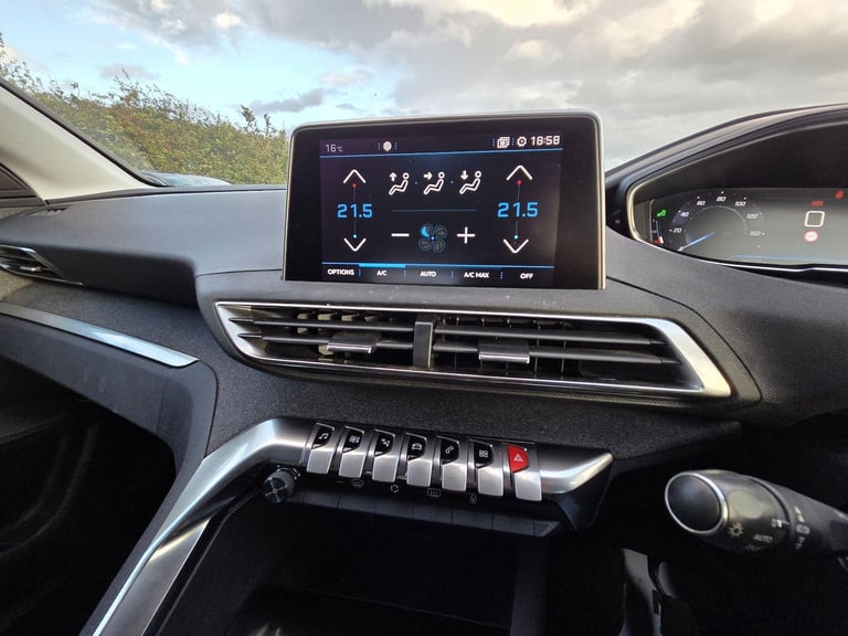 2019 Peugeot 3008 1.2 PureTech Allure Euro 6 (s/s) 5dr Petrol