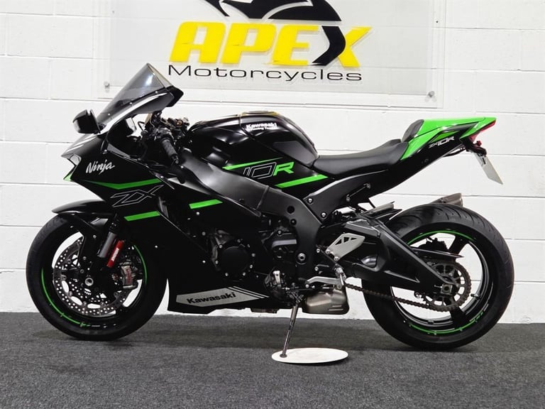 Kawasaki Ninja ZX-10R 1 OWNER! AKRAPOVIC EHXUAST! KRT REPLICA! FULL SERVICE
