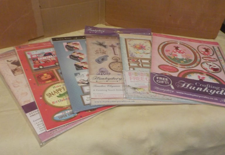 image for 6 Sets of Hunkydody Adorable Scoreable Card Making Kits