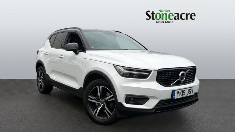 image for  Volvo XC40 T4 AWD R-Design Automatic Petrol Automatic