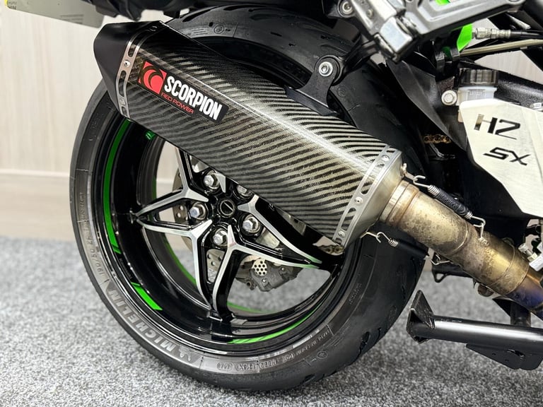 2018 18 Kawasaki Ninja H2 SX SE Euro 4 - 1 Former Keeper - FSH +++Extras