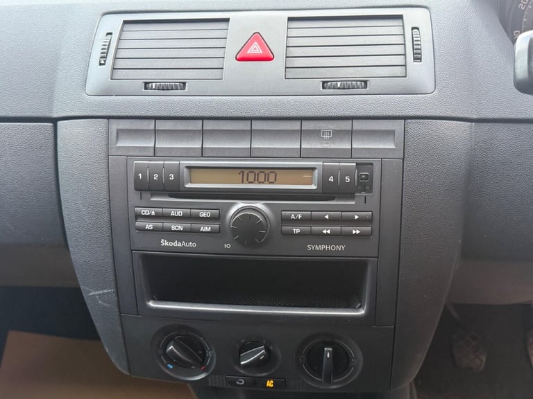 2007 Skoda Fabia 1.2 HTP 12V Ambiente 5dr HATCHBACK Petrol Manual