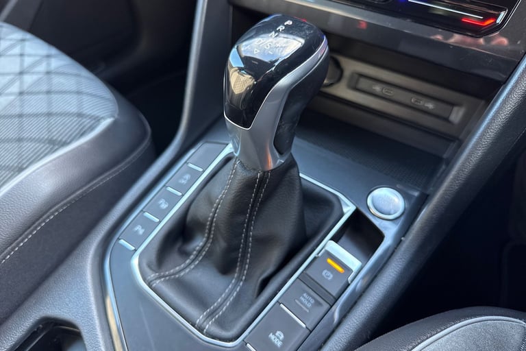 2021 Volkswagen Tiguan 1.5 TSI 150 R-Line 5dr DSG SUV PETROL Automatic