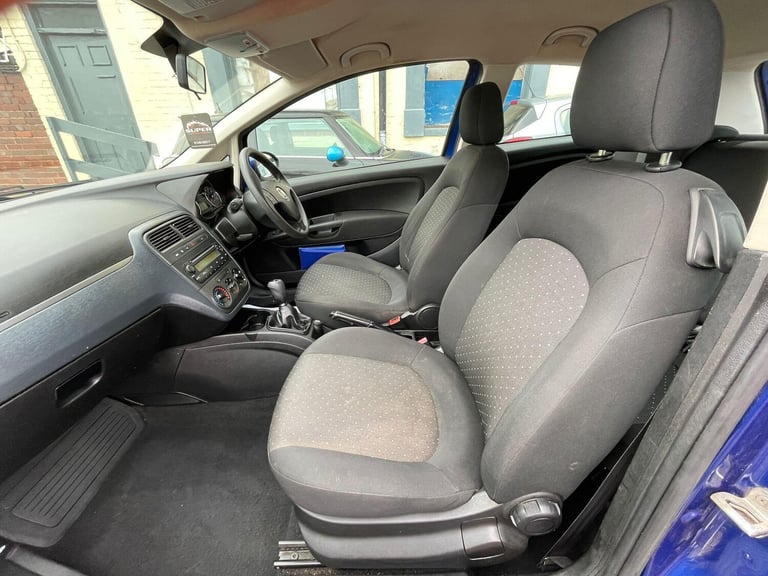 2009 Fiat Grande Punto 1.4 Active Auto Euro 4 3dr HATCHBACK Petrol Automatic