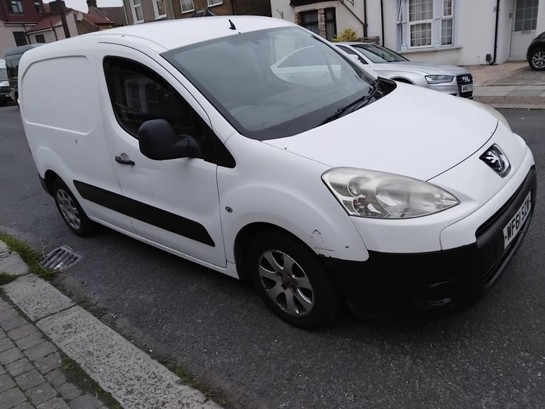 2011 Peugeot Partner 625 1.6 HDi 75 Professional Van PANEL VAN Diesel Manual