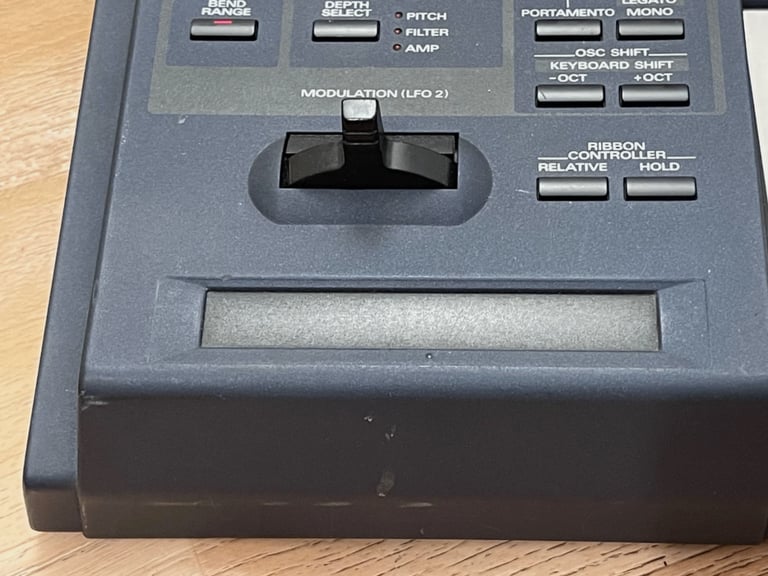 Roland JP8000 Analogue Modelling Keyboard Synthesiser The Classic SUPERSAW Synth