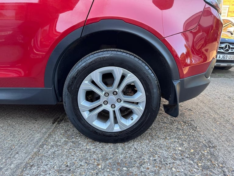 2020 Land Rover Discovery Sport 2.0 D150 MHEV S Auto 4WD Euro 6 (s/s) 5dr ESTATE Diesel Automatic