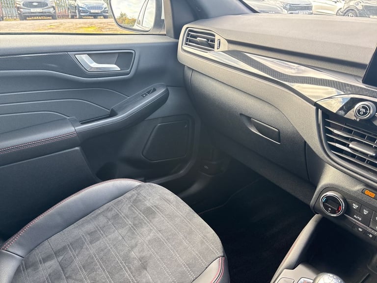 2022 Ford Kuga 2.0 EcoBlue mHEV ST-Line Edition 5dr Hatchback DIESEL Manual