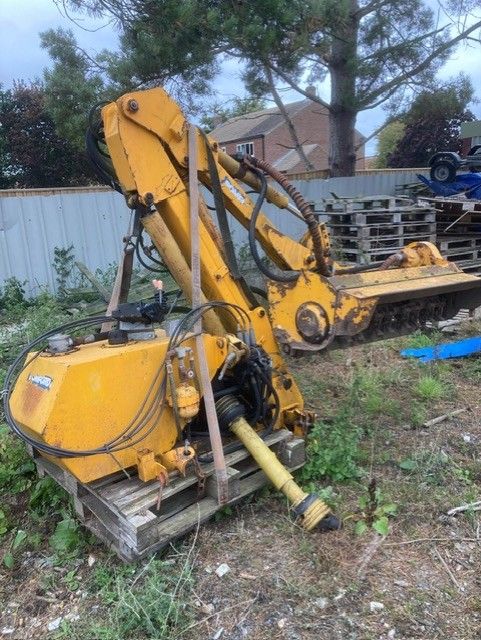 Hedge Trimmer