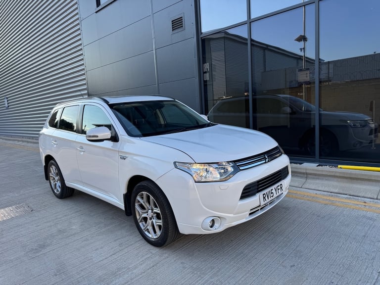 2015 Mitsubishi Outlander 2.0 PHEV GX4hs 5dr Auto ESTATE Petrol Parallel Phev Automatic
