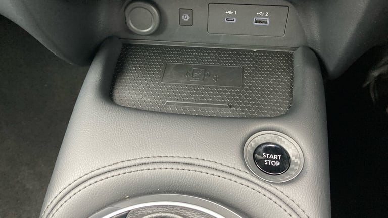 2024 Nissan Juke 1.6 Hybrid N-Connecta 5dr Auto Hybrid Hatchback Hatchback Hybrid Automatic