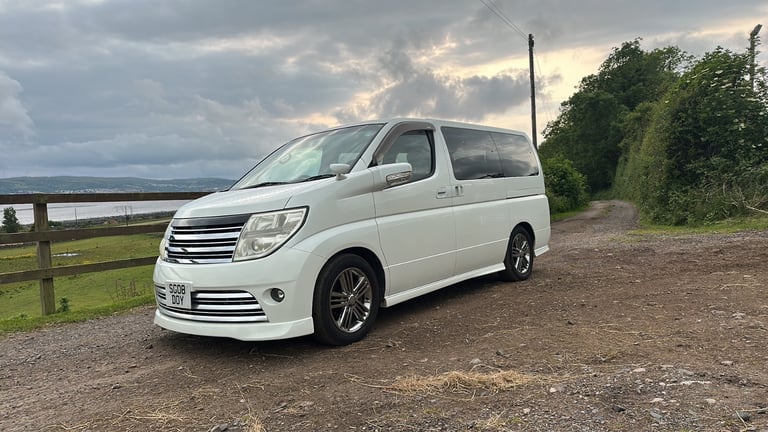 image for Nissan elgrand campervan van 3.5 highway star top spec 4wd 4x4 swap px gti bmw audi golf cupra