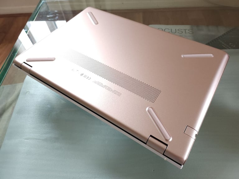 ❤️ HP Pavilion 14" White & Rose Gold i3-7100U 8GB RAM 128GB SSD Bang & Olufsen Laptop Mint Condition