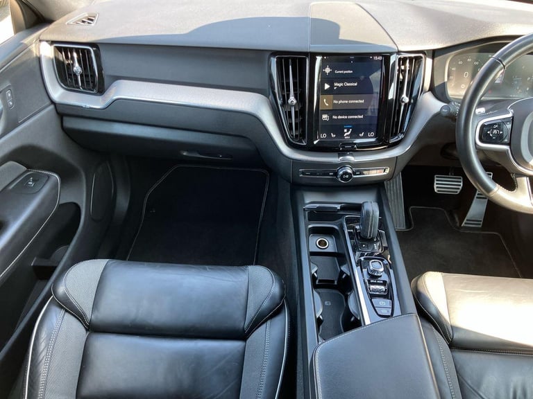2020 Volvo XC60 B4 R-DESIGN AWD ESTATE Diesel/Electric Hybrid Automatic