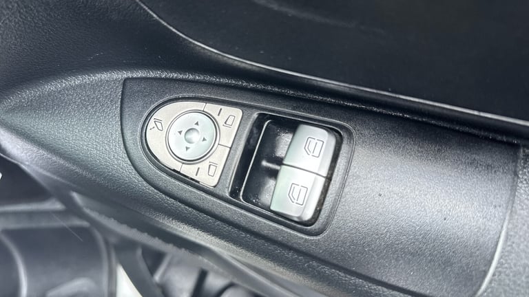 2024 Mercedes-Benz Vito 116CDI Premium Crew Van 9G-Tronic L3 Eu6 163PS PANEL VAN Diesel Automatic