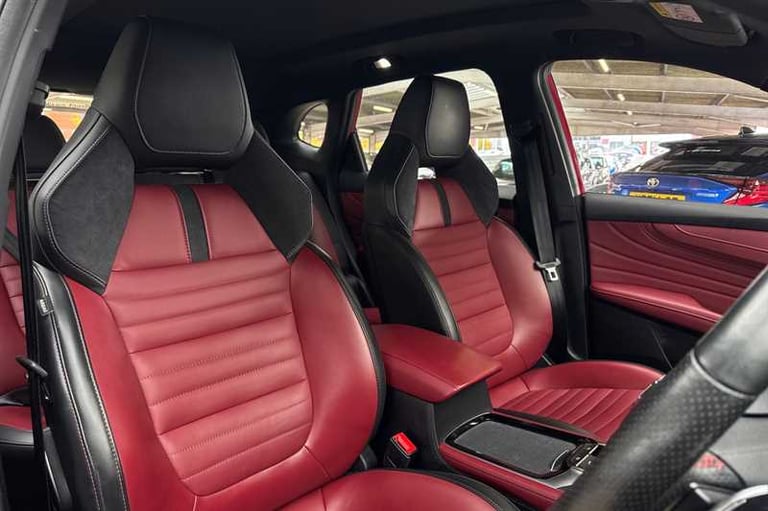 2021 MG MG HS 1.5 T-GDI Exclusive SUV 5dr Petrol DCT Euro 6 (s/s) (162 ps) SUV Petrol Automatic