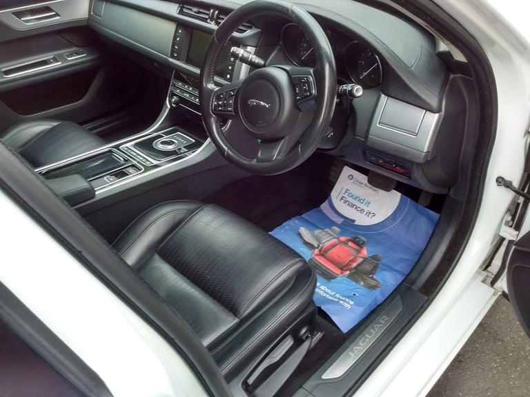 2017 Jaguar XF 2.0d [180] Prestige £35 TAX Chain Replaced 4dr Auto SALOON Diesel Automatic