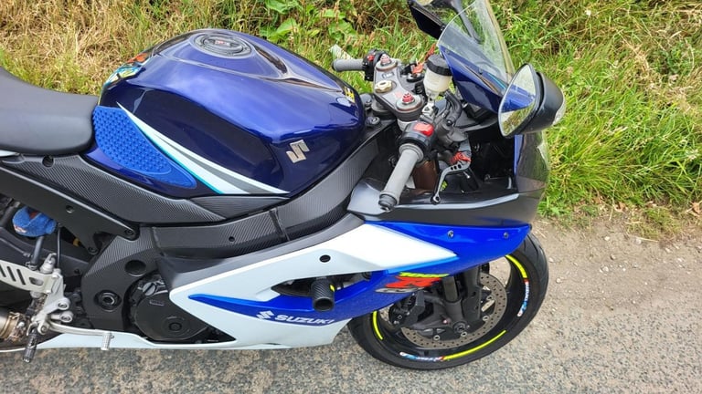 2006 06 SUZUKI GSXR 1000 K6 GSXR1000 SUPERBIKE CLASSIC SPORTS BLUE  WHITE