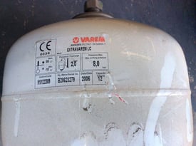 Central heating expansion vessel 